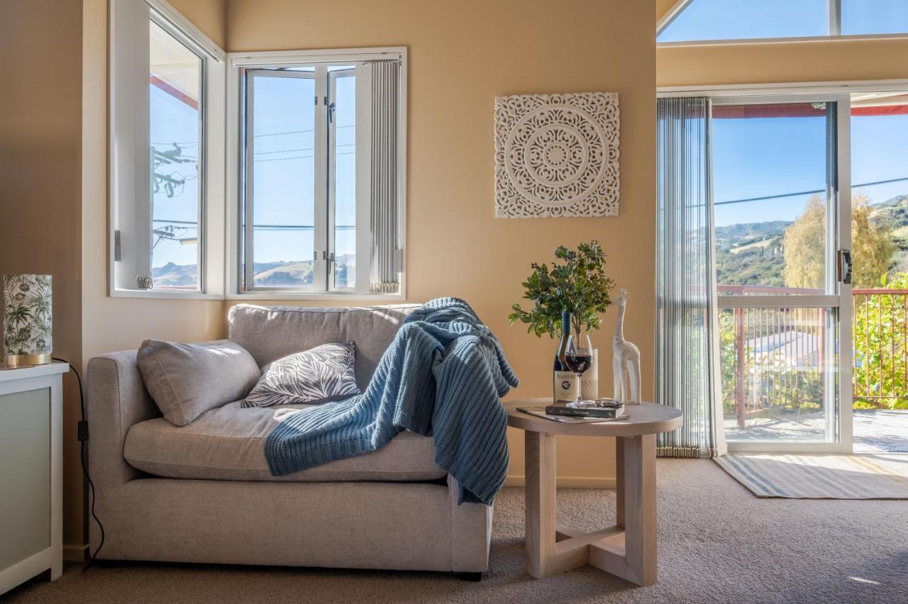 Rose On The Bay - Akaroa Holiday Home Esterno foto